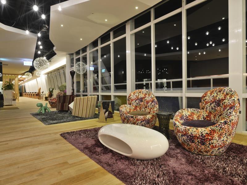 อินยังโฮเต็ล Hotel เกาสง ภายนอก รูปภาพ